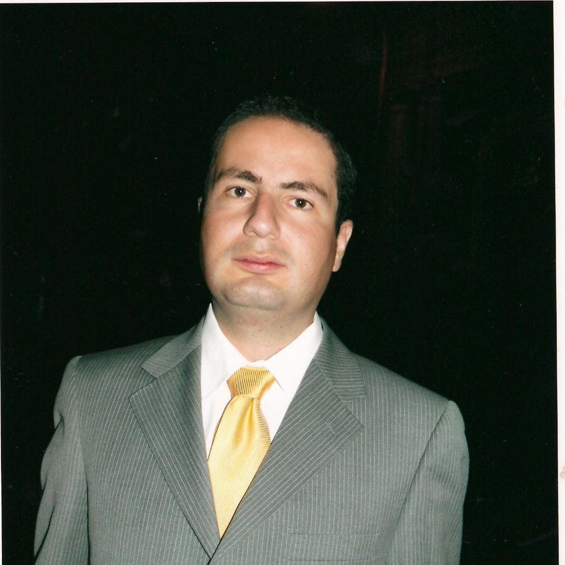 rmoabogado's profile picture. Abogado con vasta experiencia en Juicios de Familia y Laborales. Diplomado en Proceso Laboral. Seriedad, Eficiencia y Profesionalismo.