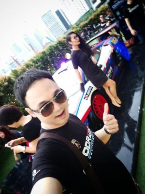 Nutwarpbunru's profile picture. อายุ23
