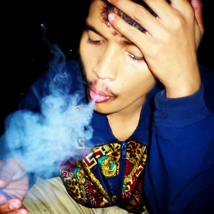 SINGLE WOLES