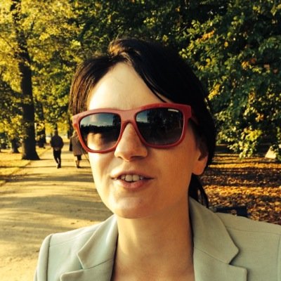 Olga wie lepiej to blog stworzony po to bym mogła niezgadzać się ze wszystkimi w jednym miejscu;) Dla tych, których interesuje tematyka polityczno-spoleczna.