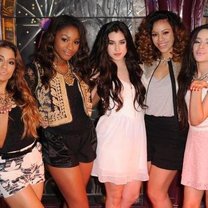 13♥ →Todo es posible si lo crees posible← Live. Laugh. Love. ♦Fifth Harmony como estilo de vida♦ †The Beatles† ||Instagram: cande_damazco||
