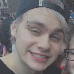 vxte5sos_'s profile picture. follow from @badlandsmeg & PLEASE SIGN UP https://t.co/KXeIjlqLn4