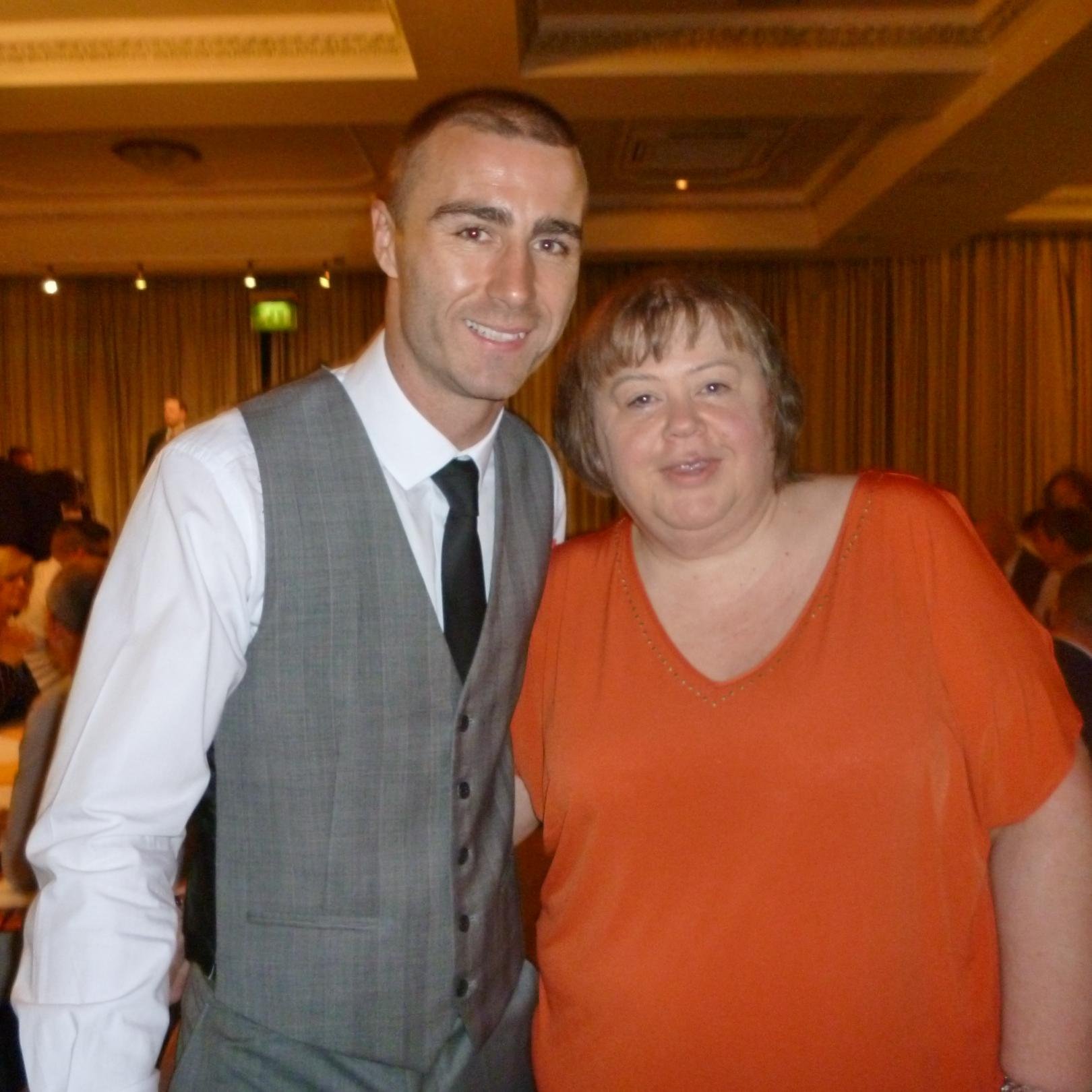Loves Dundee United. Favourite players are  John Rankin and Sean Dillon and Ryan McGowan, Nadir Ciftci.  Andy Robertson ♥♥  Barry Douglas