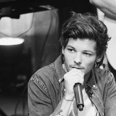 ask for a follow back from @alltimeharryx :)