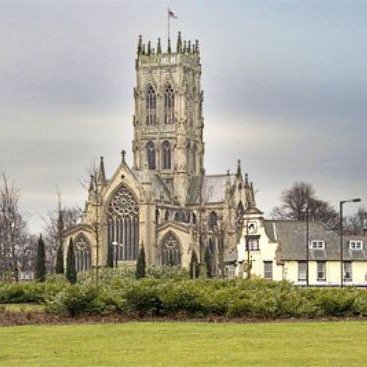 Mention @DonnyVoice for a RT. The Voice of Doncaster - Tweeting & RTing all things about the wonderful City and surrounding area!
