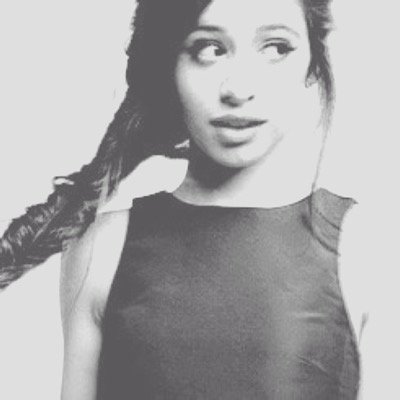 ALockwoodLA's profile picture. |They only care if you're pretty or dying. |19| eating disorder and depression|