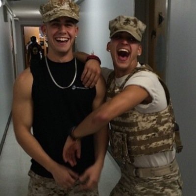 whenshe4's profile picture. 