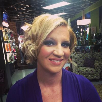 lrlockwo's profile picture. 