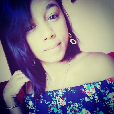 fb. Nynha França 
insta. @rainha_do_ciume
meu ídolo . Leiz TDP
viva la vida ✌✌
