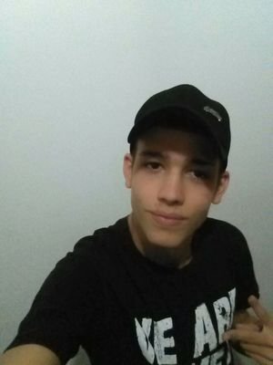 16 anos.