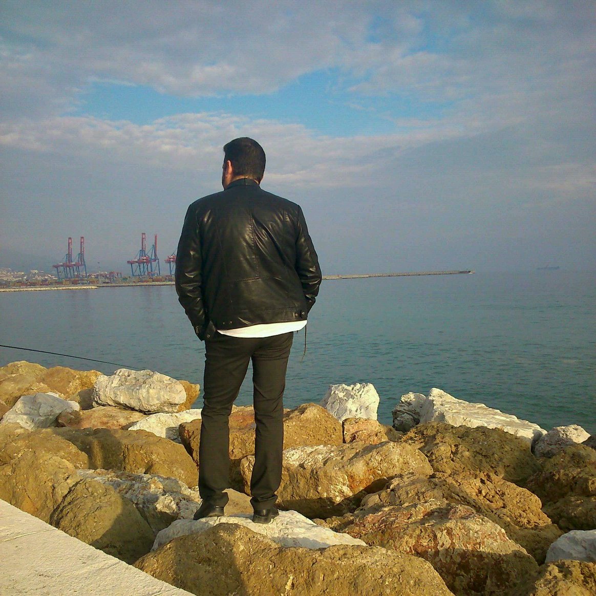 soansur's profile picture. 