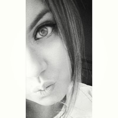 sevillanaa de 18 añooos ✌ instagram : carmonaalba20