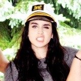 literally just made this account to tweet the hashtag #votefifthharmony