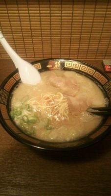 TAKATTCHI's profile picture. 楽しい人生になったらいいね！ よろしくねお願いしまうま♪(o^-')b