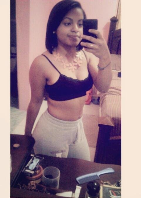 #jbieber ♥'  Tu y yo A 3MSC. :3 ♥ unas cuantas lineas,no definen lo q' en ☺♥ realidad eres... :/ follow me and follow back'♥