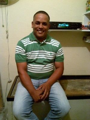 henrylopez2376's profile picture. PUBLICISTA, POLICÍA NACIONAL