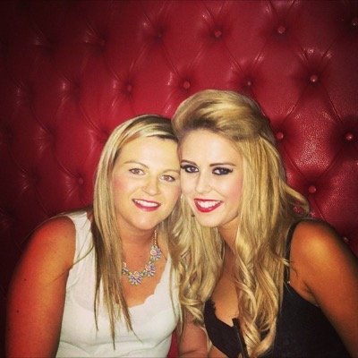 carolinecass19's profile picture. 