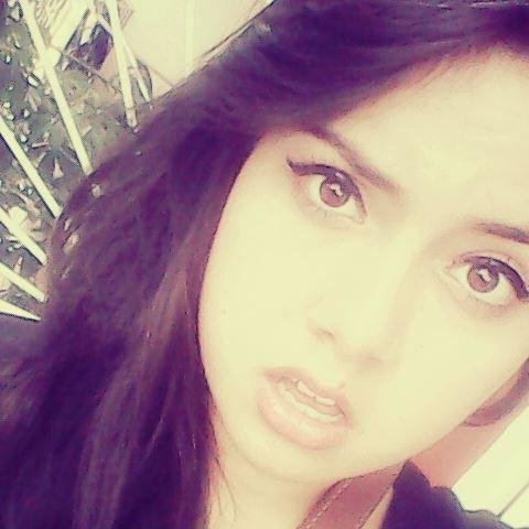 soy belieber  me encanta estar en facebook y en twitter
