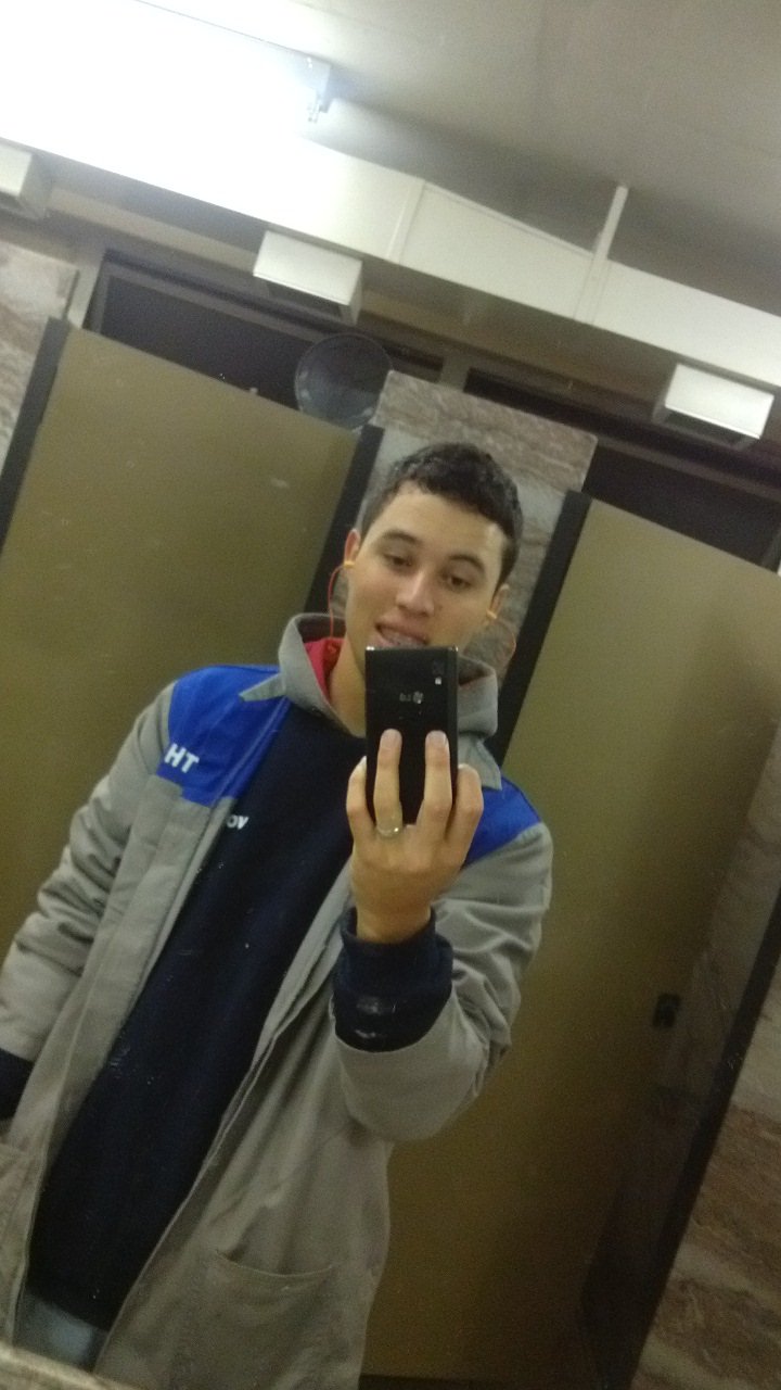 Veem pro meu mundo ce joga coom tuudo seem medo de ser felis