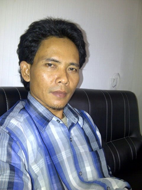 Sederhana, jujur, kadang pendiam, suka sesuatu yg tratur, rapi dan disiplin