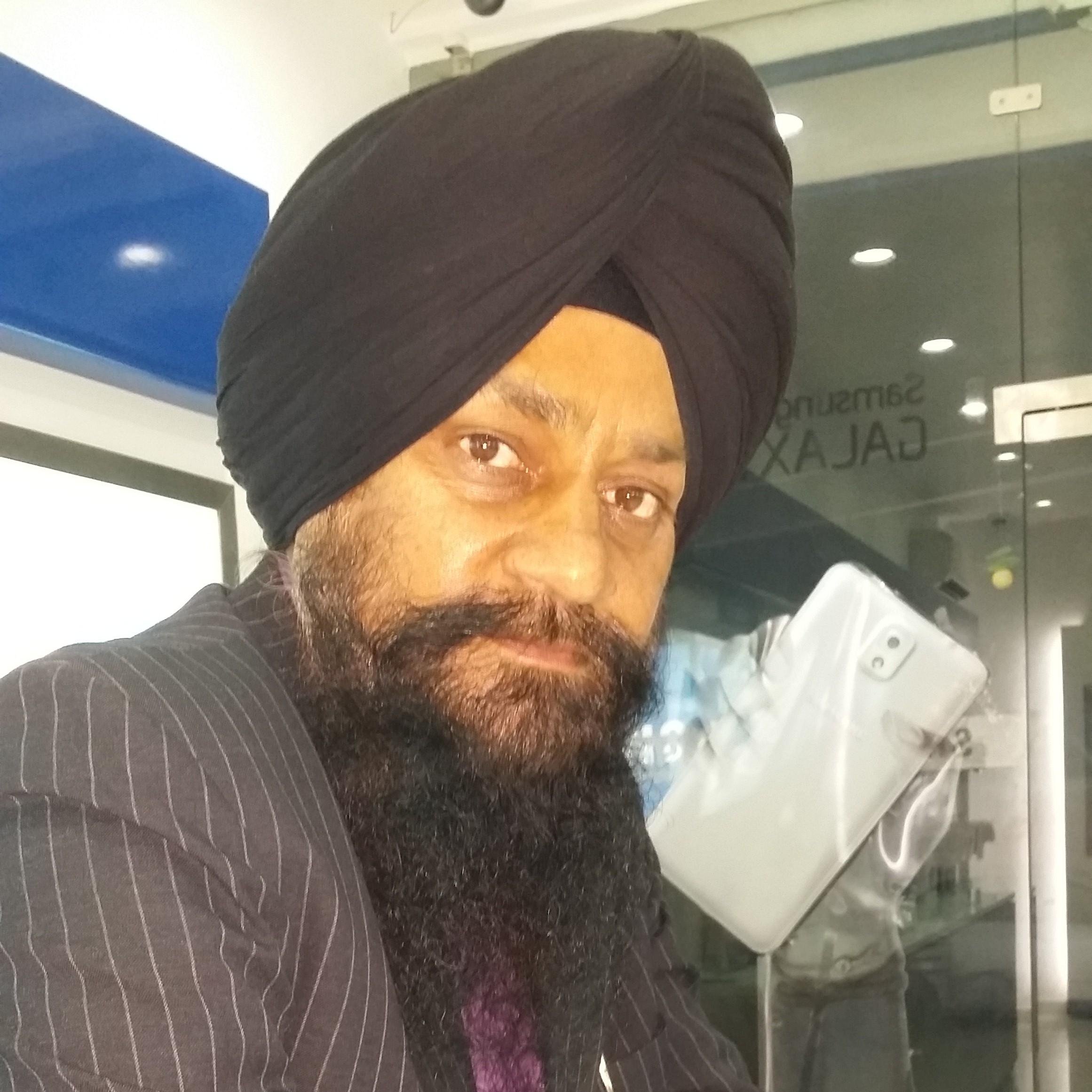 DeepLakhdeep's profile picture. An Immigration Consultant, Social Worker, and a Person who stand for justice.