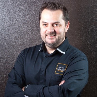 Top Ten Chocolatier 2014 & Top Ten Pastry Chef in America Award 2012, MOF Chocolatier Competition 2007/2011, American Chocolate Master Award 2005