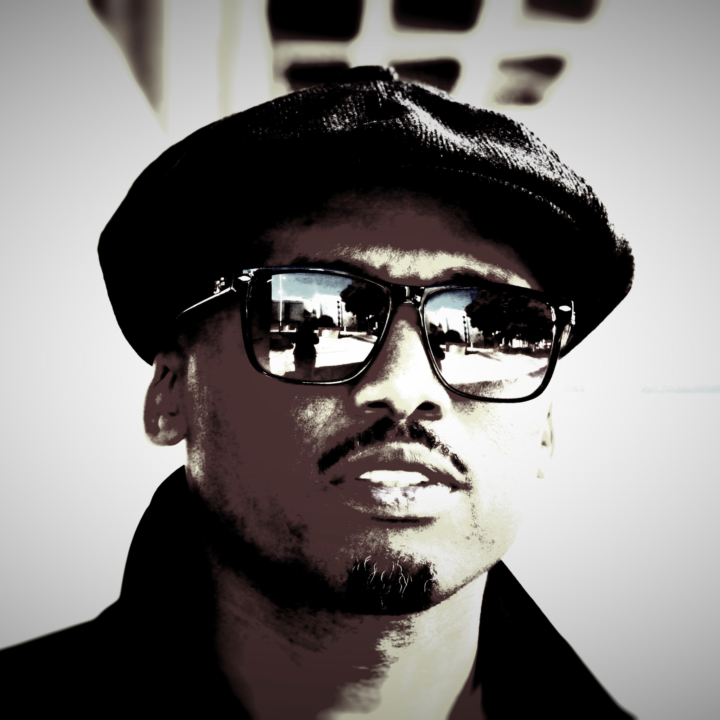 #LYRICIST #RAWMC #Entreprenuer #Substance Thank GOD for the Gift he gave Me I Thank GOD cuz his Gift saved Me  http://t.co/7vzi4oRSpz