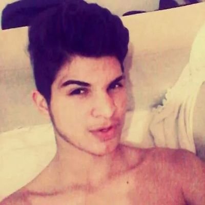 Sou seu confidente não vai ser pecado seu melhor amigo virar namorado