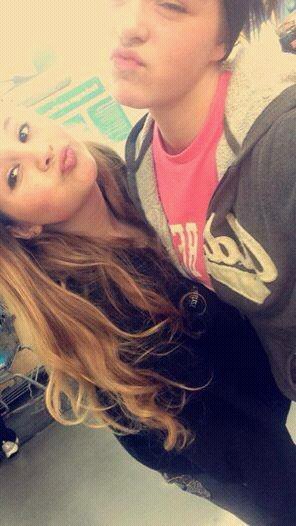 Snapchat:ravenbrissett16             instagram:RAVENXOXO1     #single    #IMissBrady   blondy   Tumblr:call-me-pretty-girl