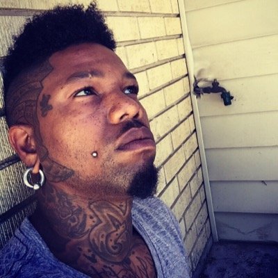 Artist, Actor, Script Writter, Visionary & TattooShop owner 100% Entrepreneur! Im a Star waiting to Shine
