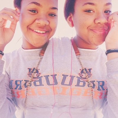 Follow A Girl Like Mee  No 's Niggas ✋