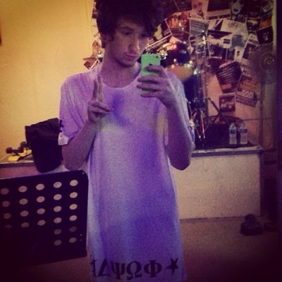 follow my new account: @ayyyitsconnor