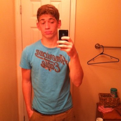 LFinsel's profile picture. I love hiking and Climbing Gators Fan  Get Trippy HMU , Single though