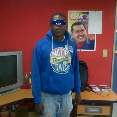 Estudiante de administración en la universidad nacional experimental simón Rodríguez y trabajador de corpoelec..!!! TE AMO MADRE NUNCA TE OLVIDARE...!!!!