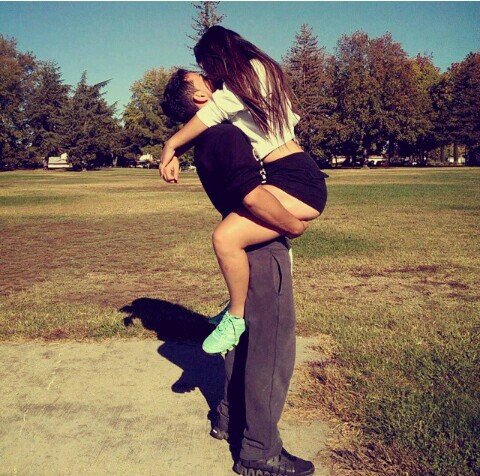 Te amo princesa, no te quiero perder jamas gracias por esos momentos juntos eres lo mejor que tengo y pase lo que pase te voy amar siempre :'(  30.