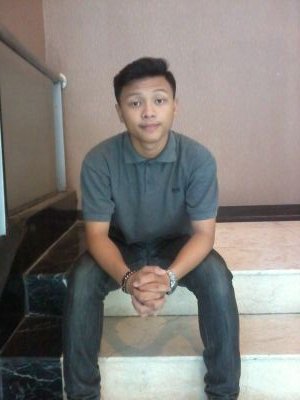 17 y.o // Smanse XI IPS-4 // I'm not Perfect but  I'm trying to be the best .