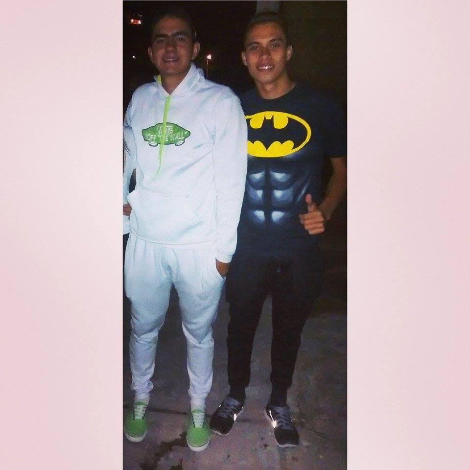 Orgulloso de ser trombonista de FUNBAVIV y de la AVSR♥. Algunos de mis sueños cumplidos y otros por cumplir... TEAMOTACHIRA♥_♥