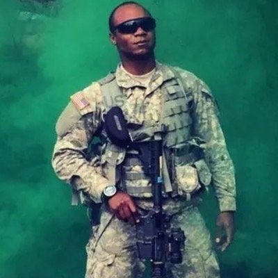 A born sinner, Infantry officer, and unusual guy. 
21-Senior-Shoot Move,Communicate