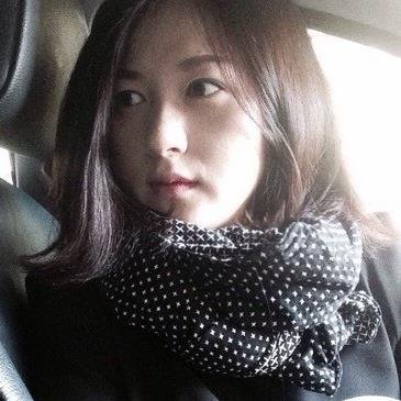 modereworld's profile picture. 