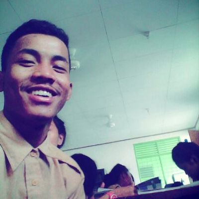 Nur Musthofa Abdullah'19♥ Hanya Allah , Allah lagi , Allah aja , Allah doang , maunya Allah , pokonya ALLAH ALLAH ALLAH O:):D