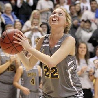 2⃣2⃣ tweet #getlaurenonellen , #22strong , & #prayforlauren to show cancer whats up