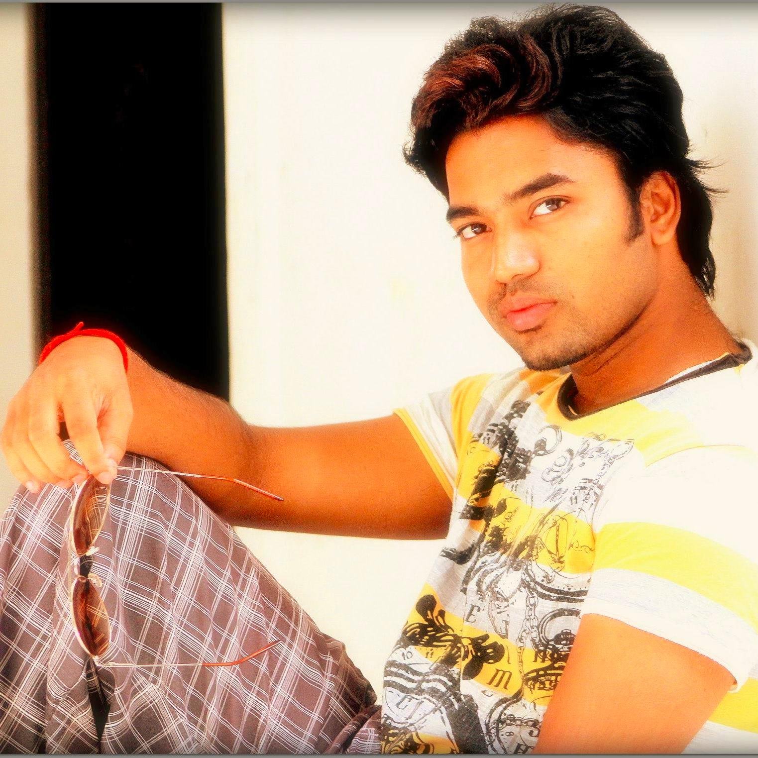 COMMON MAN with lots of love and affection toward family, friends and nation.....