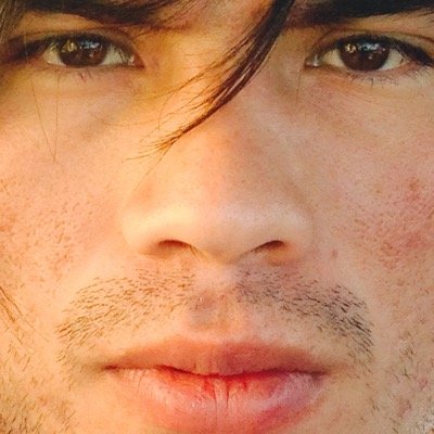 Amo el cine, soy actor, director, guionista, productor,duermo, sueño, vuelo.