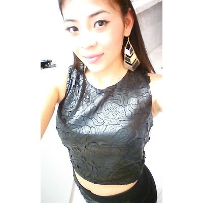 nayukybriones's profile picture. 