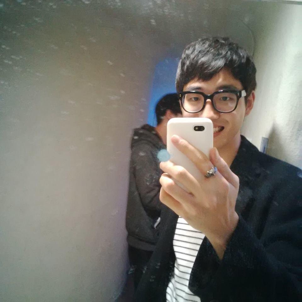 학원 선생 혹은 휴학생, 시시한 사람