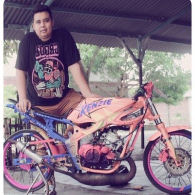 yakin liat bio aja ?
