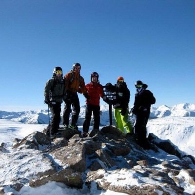 We are a student organization of UA with a strong base of passionate skiers & snowboarders. Our goal is promote skiing & snowboarding.