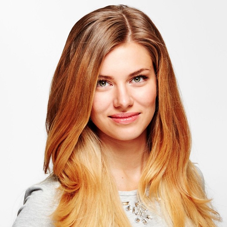 nellatornroos's profile picture. Beautyvlogger