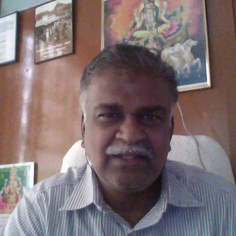 I did Master's in Chemical engg.  wife Hari a pshycologist ,Daughter Ash  a Bio-techie Mapillai  Karthic a SAP man &child  Shra. Son Shan is a  Mech. engineer.