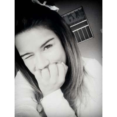 luanana41345323's profile picture. Luana Cherry Nogueira 
16 years 
profissão ; Cabeleleira
futura Técnica em Informática ( programação ) 
São Paulo -Brasil 
✌